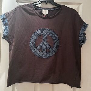 NWT oversized Umgee My Peace Day Top with denim Accents